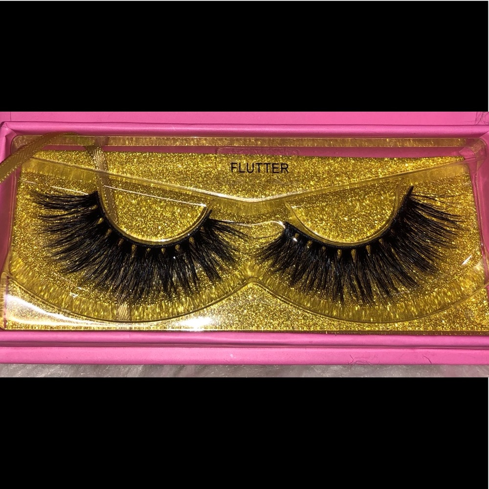 LUXURY MINK LASHES BY IMELDA